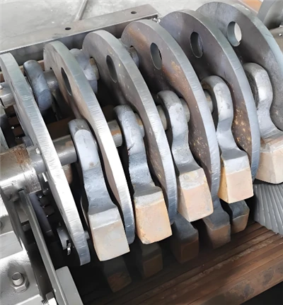 VSI Crusher Liner Phaj|Hnav Resistant Casting Rau Vertical Shaft Impact Crusher
